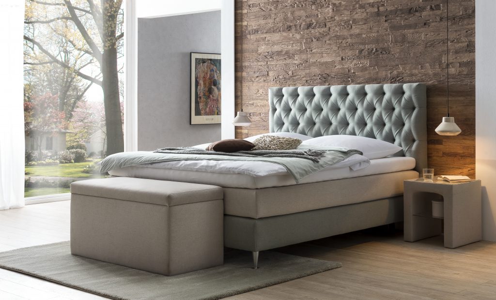 Boxspringbett Milieu | Boxspringbetten für Hotels Boxspringbett mit Truhe und Nachtkonsole, Boxspringbetten für Hotels
